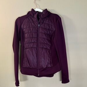 Two Gear Women's Quilted Maroon Lightweight fitted Jacket small